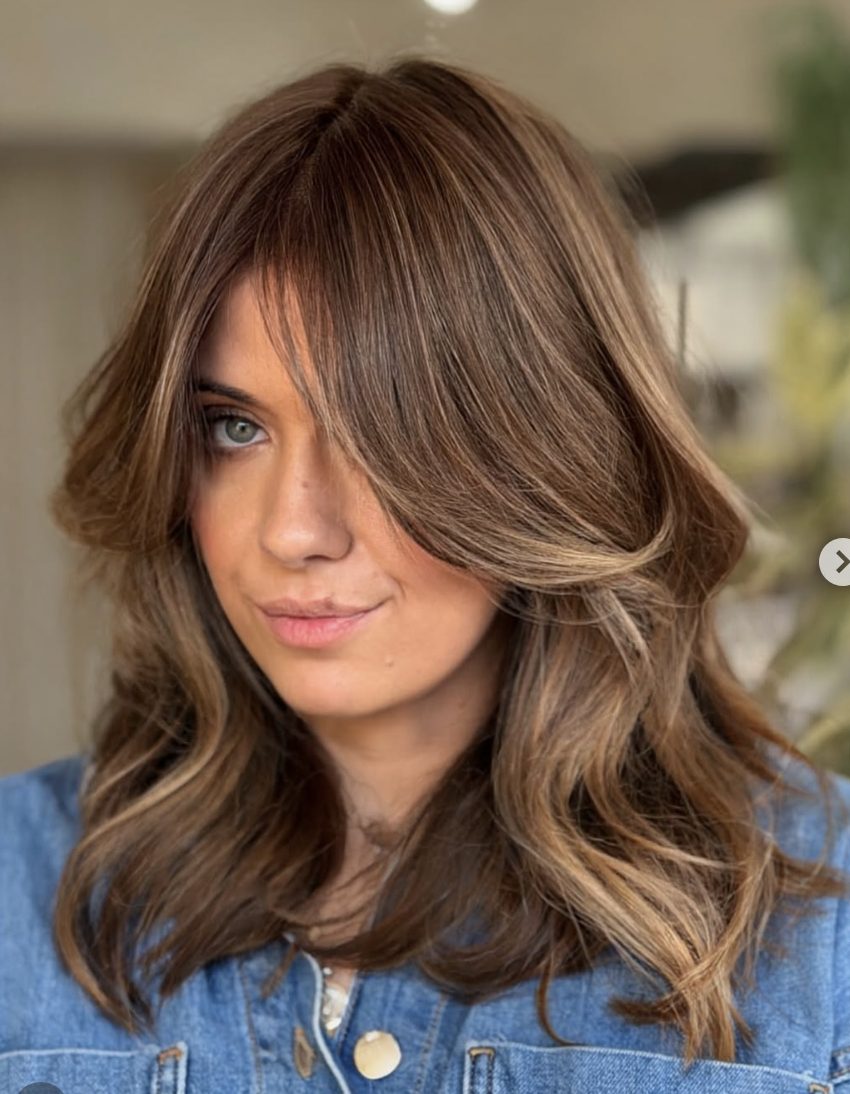 Brunette balayage with money-piece fringe